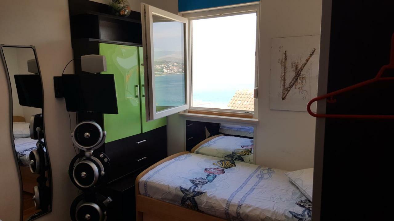 Apartman Tamara โตรกีร์ ภายนอก รูปภาพ